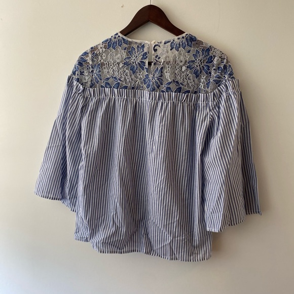 BCBG Max Azria Lace Embroidered Striped Top XXS - Picture 3 of 6